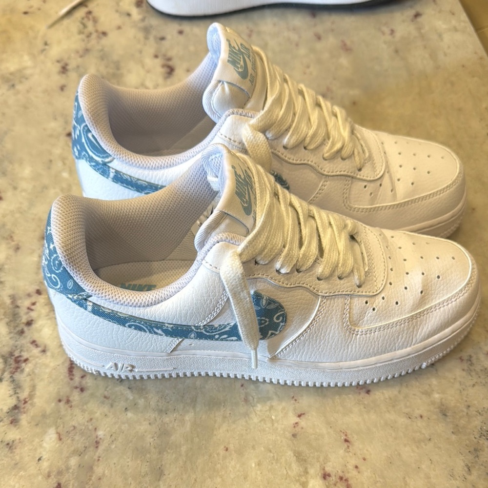 Nike Air Force 1 White and Blue Sneakers sz 7.5